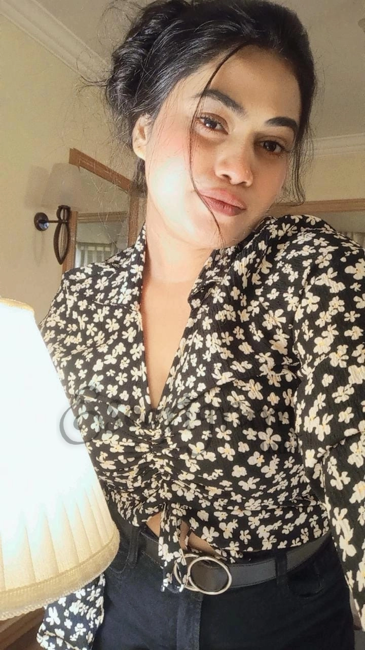 Call Girl KOLKATA Maka