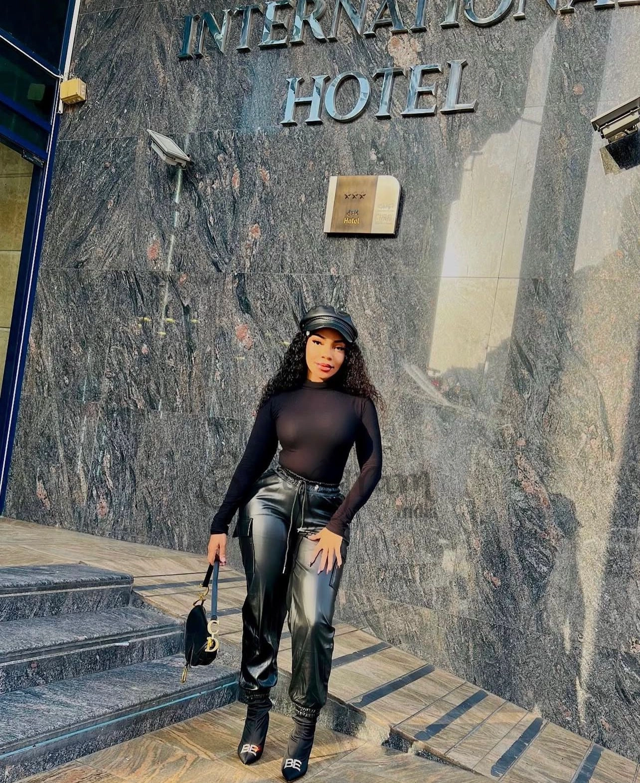 Call Girl Kolkata Minakshi