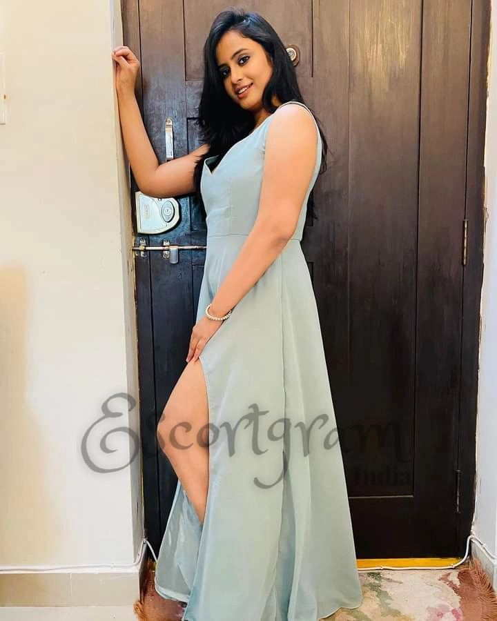 Call Girl Kolkata Minakshi