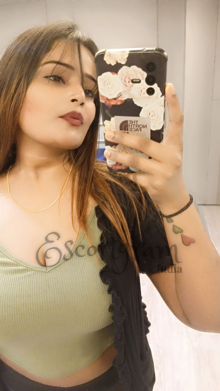 Call Girl Kolkata Minakshi