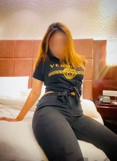 Call Girl Kolkata Suhana