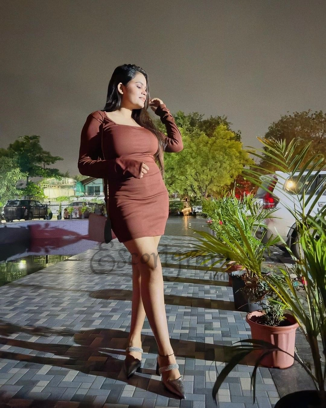 Call Girl Kolkata Minakshi